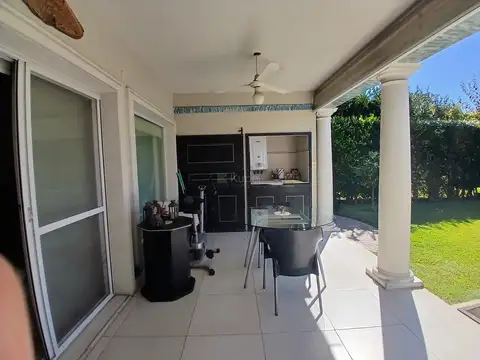 Casa en Venta al Noreste