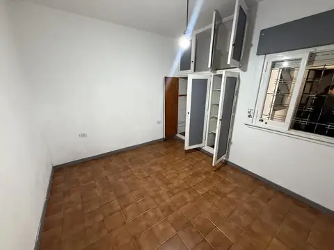Casa en Alquiler en Villa Dominico, $ 1.100.000