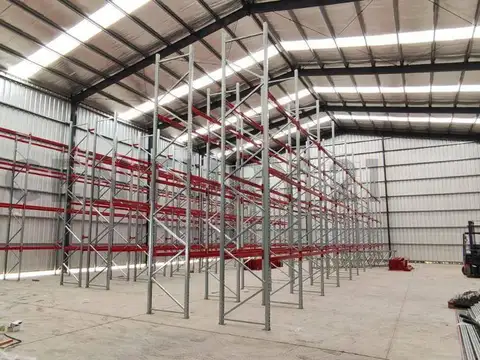 Galpon en Alquiler en La Plata, USD 3.200