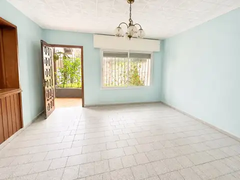 Casa en Venta en Monte Castro, USD 190.000