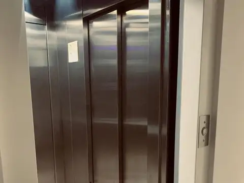 Departamento en Venta en Olivos Maipú/Uzal, USD 115.000