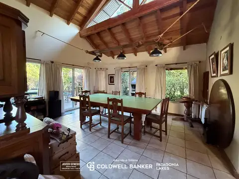 Venta Casa 227 m2 Lote 1000 m2 Lomas del Correntoso Villa la Angostura