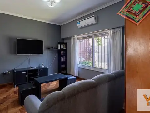 Casa en venta - 3 Dormitorios 2 Baños 2 Cocheras - 300Mts2 - Ciudad Madero