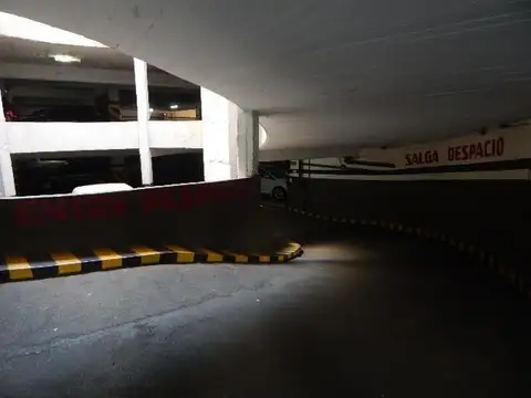 Cochera en Venta para coche mediano