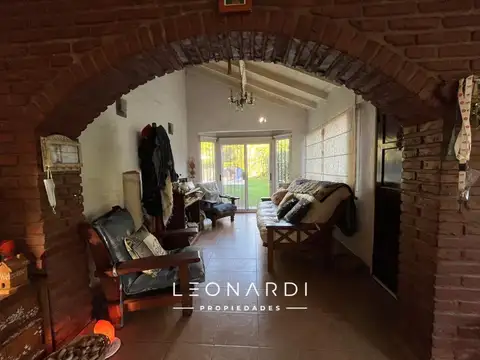 Casa en Venta con 1 cochera