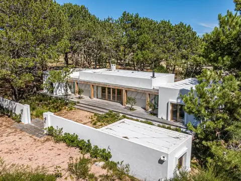 Casa en Venta en Maldonado, USD 2.300.000