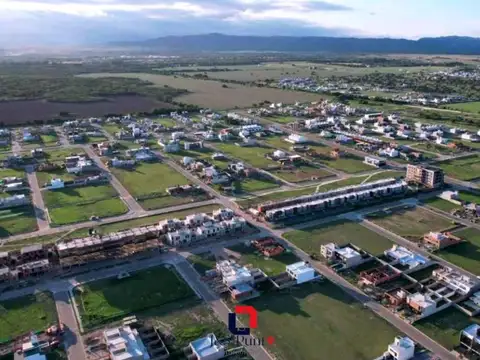 Lote en Docta Central