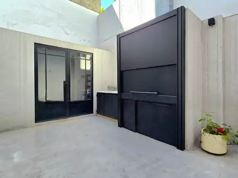PH 4 AMB EN VENTA EN V. G. MITRE C PATIO Y PARRILL