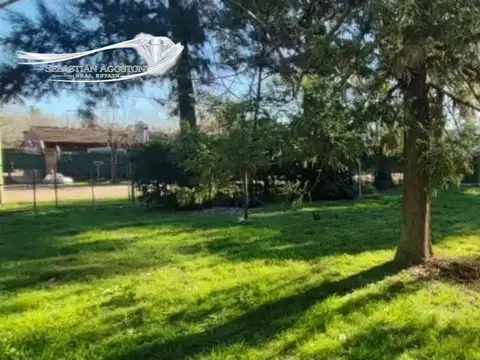 Terreno de 215m2 en Parque Leloir