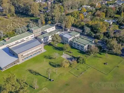 Edificio Comercial en Pilar- Versatil- Premium