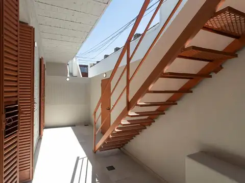 Depto Tipo Casa en Venta de 3 ambientes