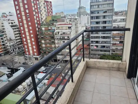 Mono Ambiente 38 m2 Contra Frente con Balcón