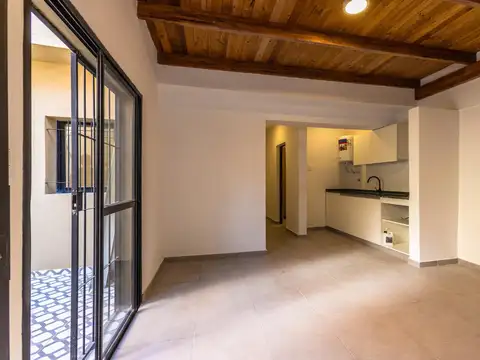 9 de julio  al 4400