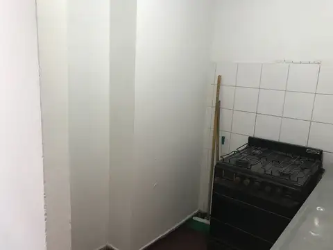 Salta 3200, Piso 1