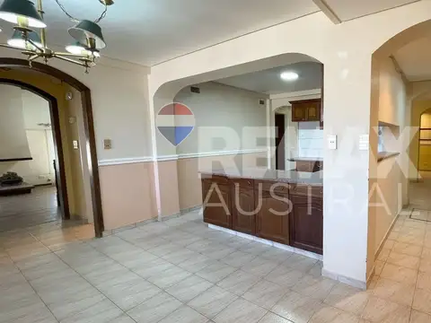 CASA EN Bº ROCA - COMODORO RIVADAVIA