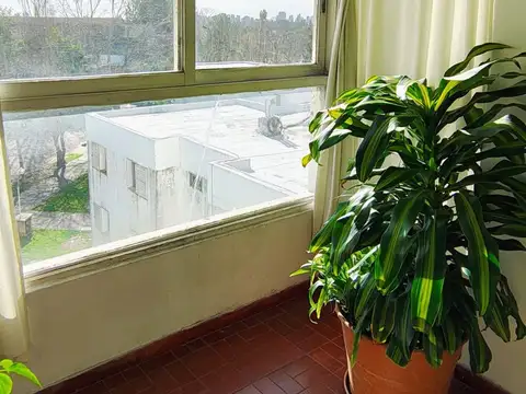 DEPARTAMENTO EN VENTA 4 AMBENTES QUILMES