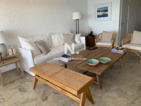En Alquiler apartamento de 3 dormitorios en Mansa, Punta del Este