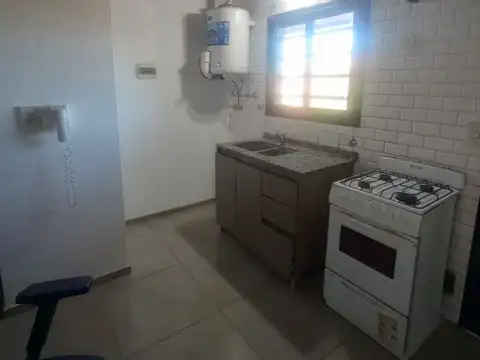 Departamento - Alquiler - Argentina, Malvinas Argentinas - Gutierrez 900