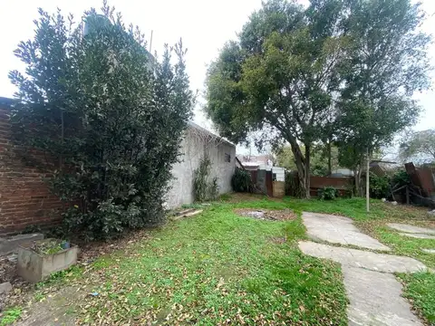 Casa de 3 Ambientes en Venta en Lomas de Zamora.