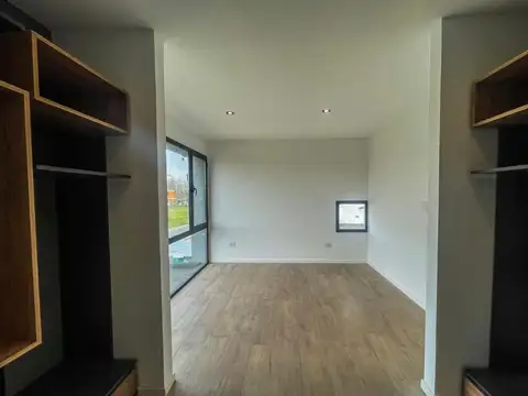 Casa en Alquiler de 4 dormitorios