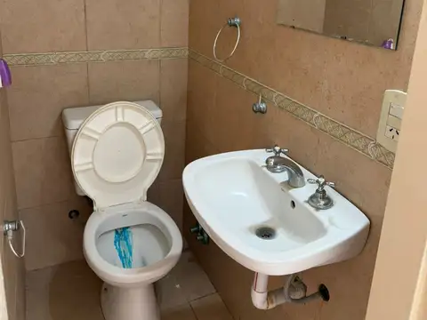 Casa en Alquiler en Bella Vista, $ 800.000