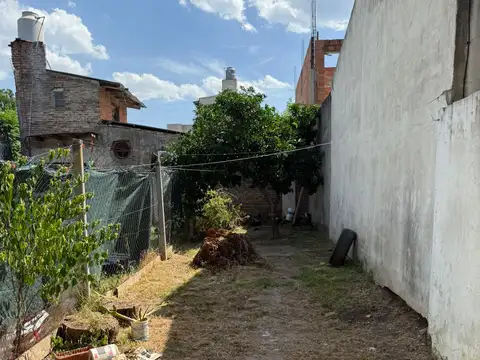 Duplex en alquiler en Bella Vista. Emite Factura