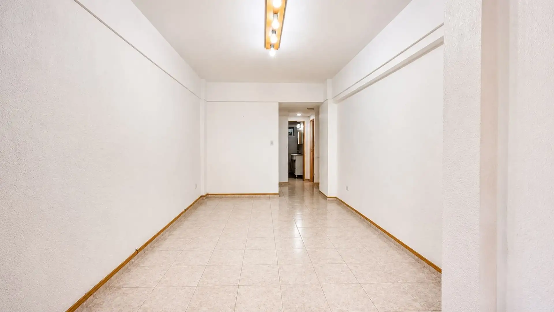 VENTA DEPARTAMENTO 2 AMBIENTES CENTRO CON BALCON