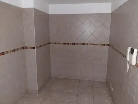 Departamento en Alquiler en Flores, $ 400.000