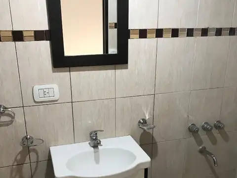 Casa en Alquiler en José Clemente Paz, $ 700.000