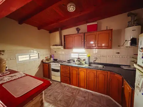 Casa en Venta en Malvinas Argentinas, USD 130.000