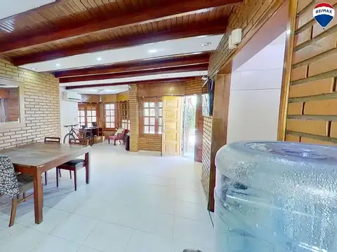 VENTA CASA 4 AMB FCIO VARELA PARQUE Y QUINCHO