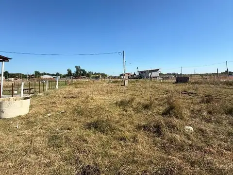 Terreno en Venta en Villa Ruiz, USD 3.500