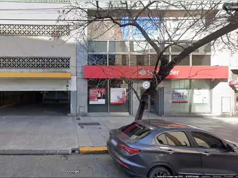Avenida Rivadavia e/ Yatay y Pringles