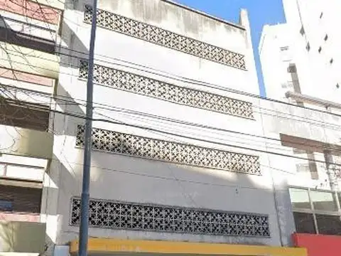 Avenida Rivadavia e/ Yatay y Pringles