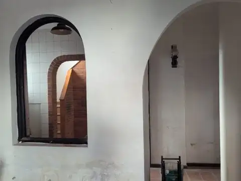 Depto Tipo Casa 3 ambientes con 2 baños