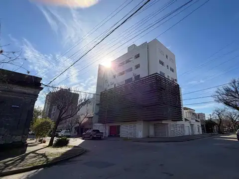 VENTA DTO 2 DORM CÉNTRICO - CASTELLANOS Y SAAVEDRA