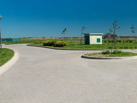 Terreno en Venta 20  mts Fondo