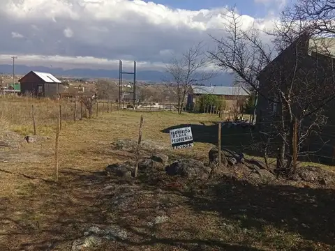 Venta Lote en  Yacanto de Calamuchita de 300mts 