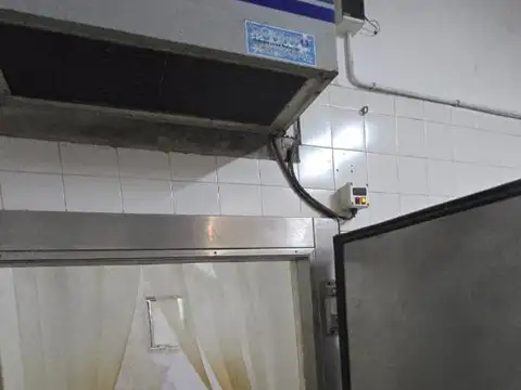 FABRICA DE PESCADO, LISTA PARA CONTINUAR TRABAJANDO