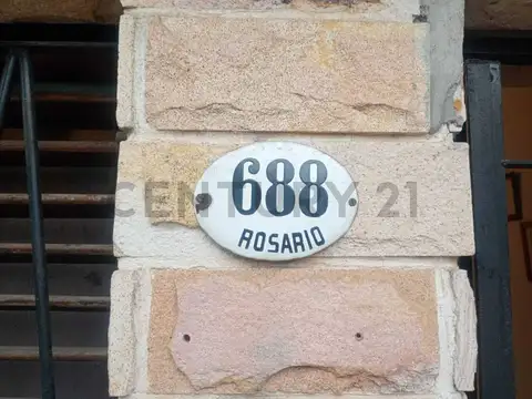 Rosario 600, Piso 0