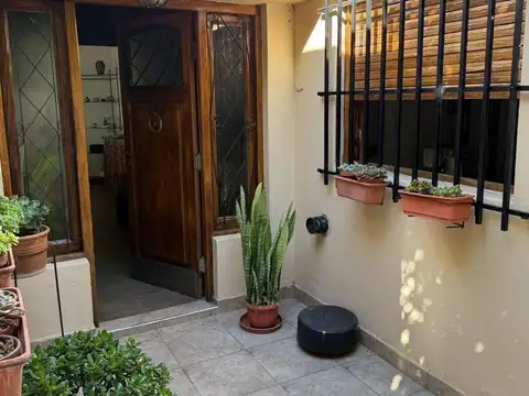 Depto Tipo Casa en Venta en Moron, USD 79.000