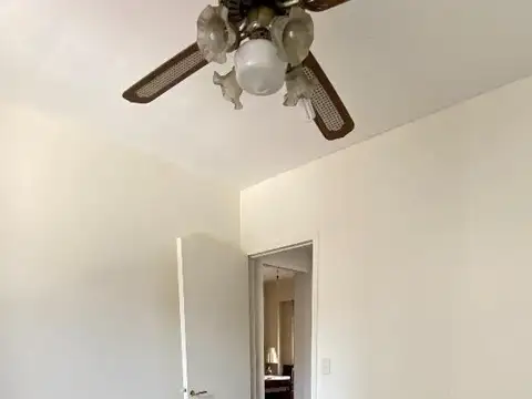 VENTA DEPARTAMENTO  3 AMB. CON BALCÓN EN RECOLETA