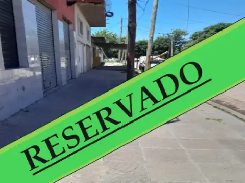 SE ALQUILA LOCAL EN V- DEL PINO