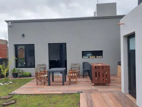 Casa en Venta en Canning, USD 180.000