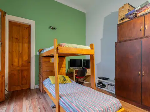 Depto Tipo Casa en Venta de 5 ambientes