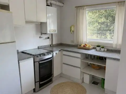 Departamento en Venta en Parque Chacabuco, USD 175.000