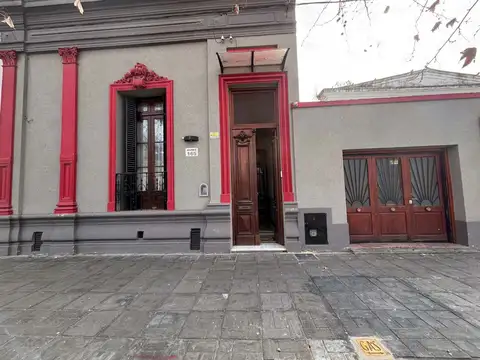 CASA EN VENTA EN BRAGADO CON PILETA
