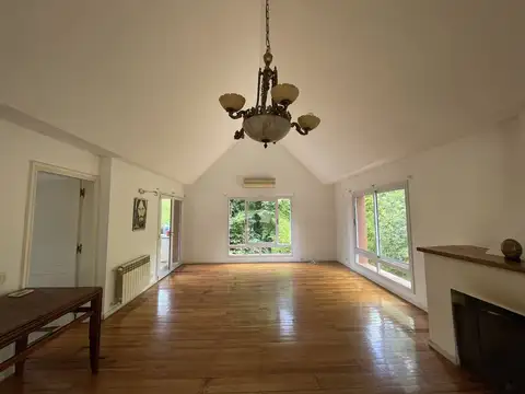 Casa en Alquiler de 5 dormitorios