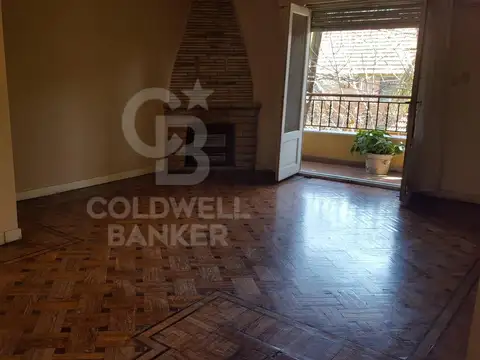 Venta PH 4 ambientes en Florida con terraza y balcon