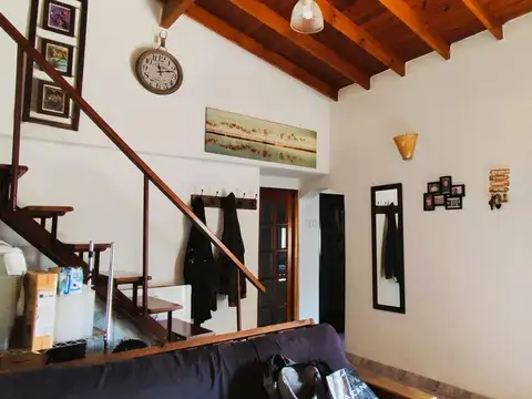 Depto Tipo Casa en Venta de 4 ambientes